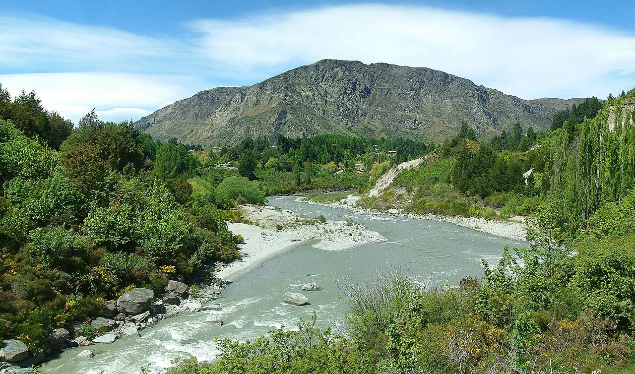 The Shotover River seen from the Oxenbridge Tunnel Track